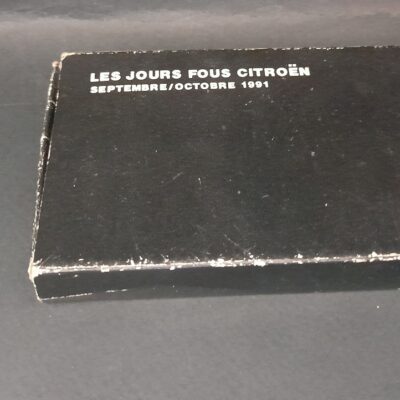 Rare 9 Pins: LE FIGARO – Jacques FAISANT 1991 – Citroen