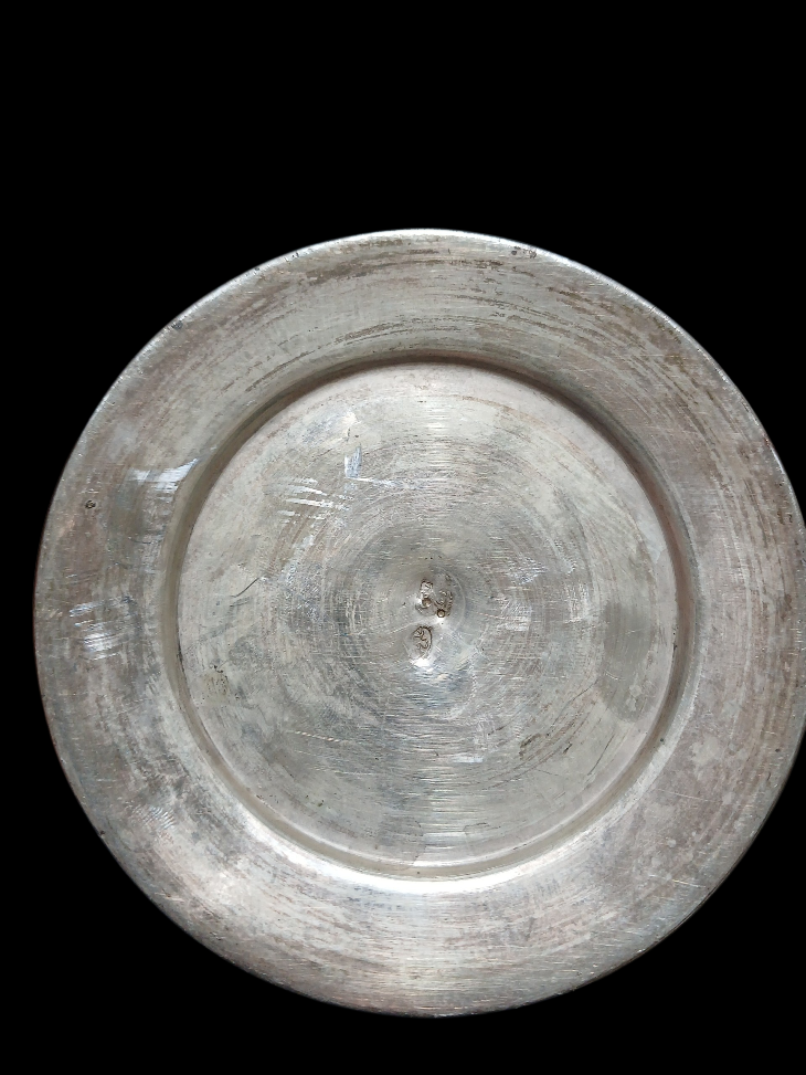 Persian Silver Ice bucket – 19th or early 20th century – دلْو فضّة فارسي يعود إلى أواخر القرن التاسع عشر او بدايات القرن العشرين